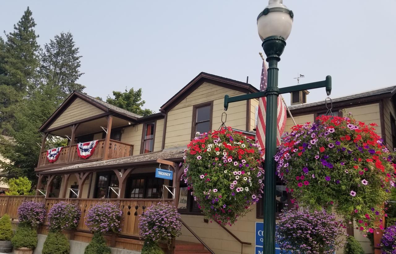 Mrs. Anderson's 2* Leavenworth